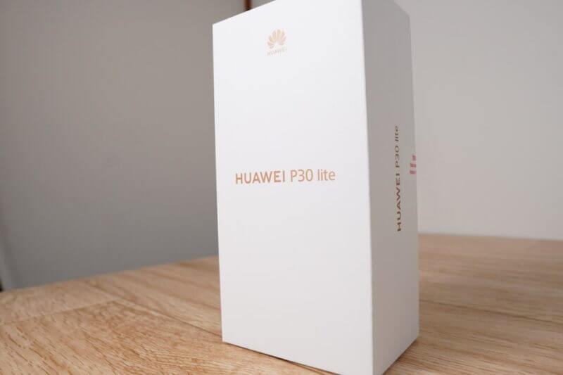 HUAWEI P30 Lite｜外観とデザイン